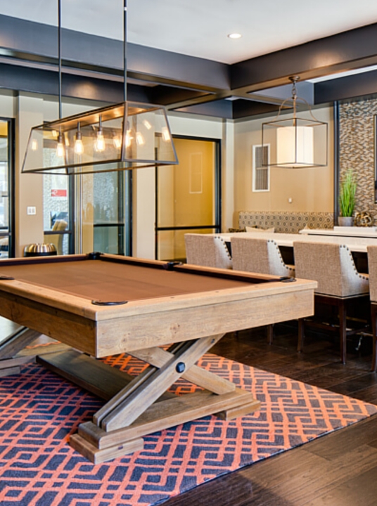 Enclave at box hill pub area